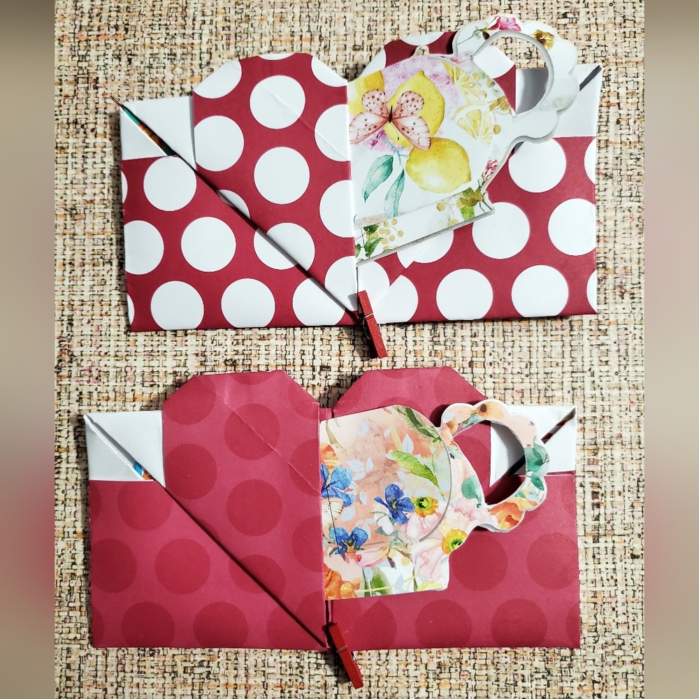 😀 HAND CRAFTED origami set of 2 heart envelopes red white ephemera